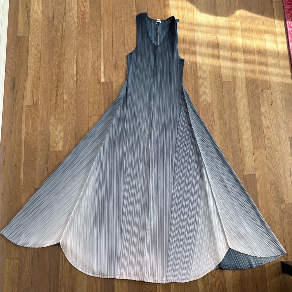 Elegant Ombre Pleated Maxi Dress Long Estrella Dress, Blue Topaz - Picture 2 of 4